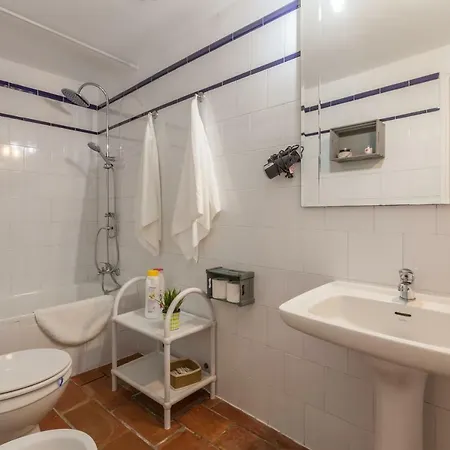 Apartamentos Gadi Corral Siglo XVI Seville Exterior photo